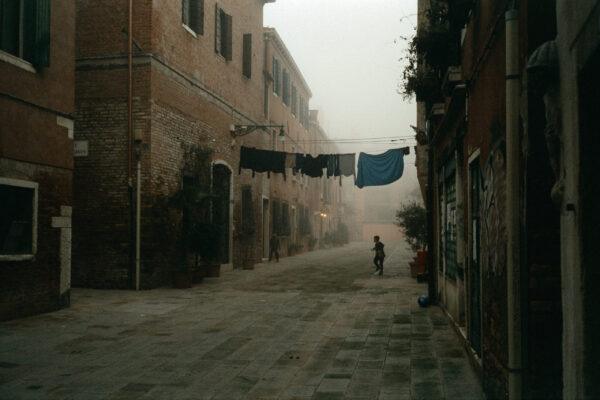 Cinestill 800 @ 400